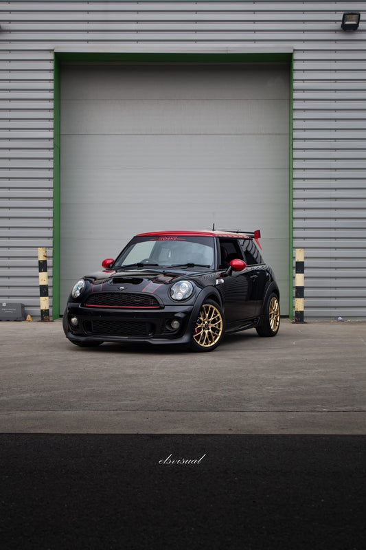 2011 MINI John Cooper Works – Midnight Black | Chili Red | Full Spec JCW